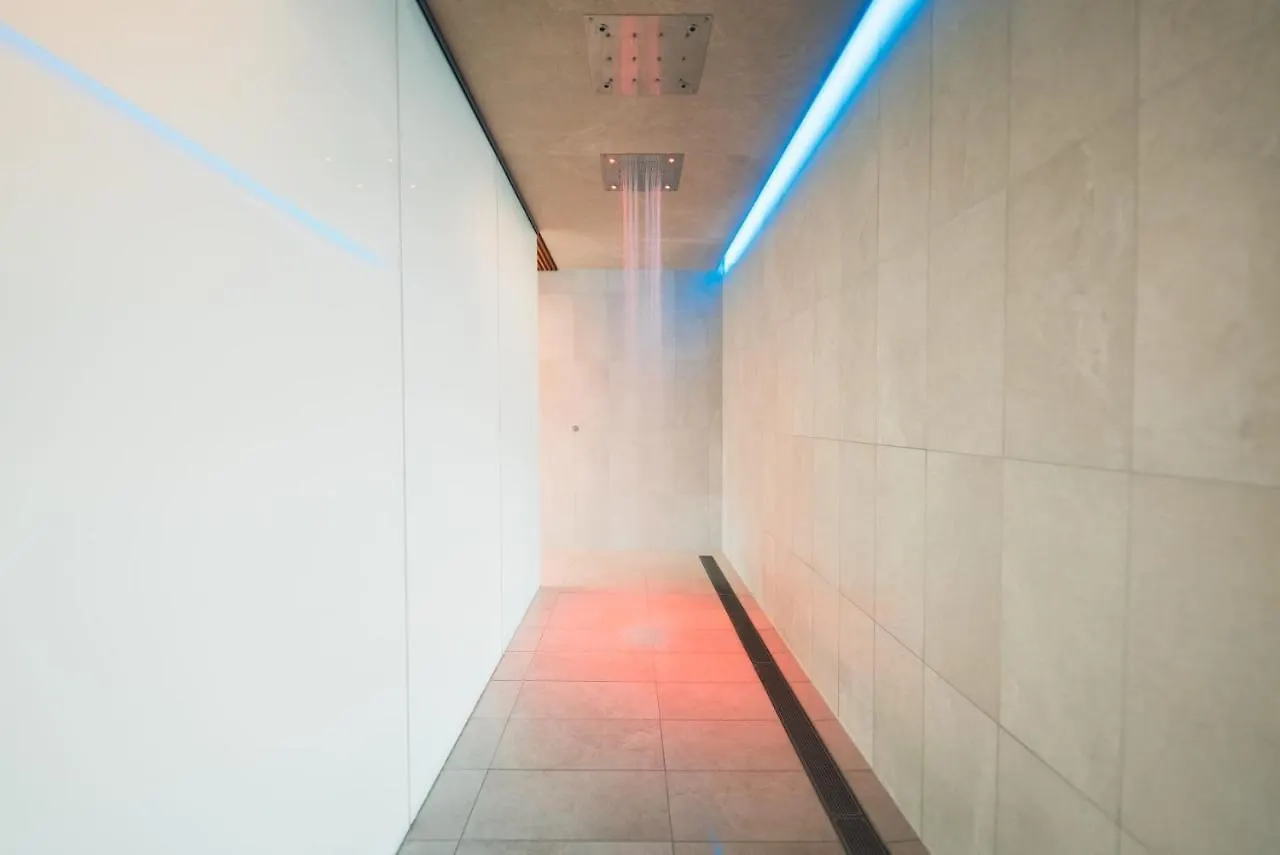 דירה לוקסמבורג Luxury 1 Bedroom Apt W Spa, Fitness & Swimming Pool - Zenith Towers