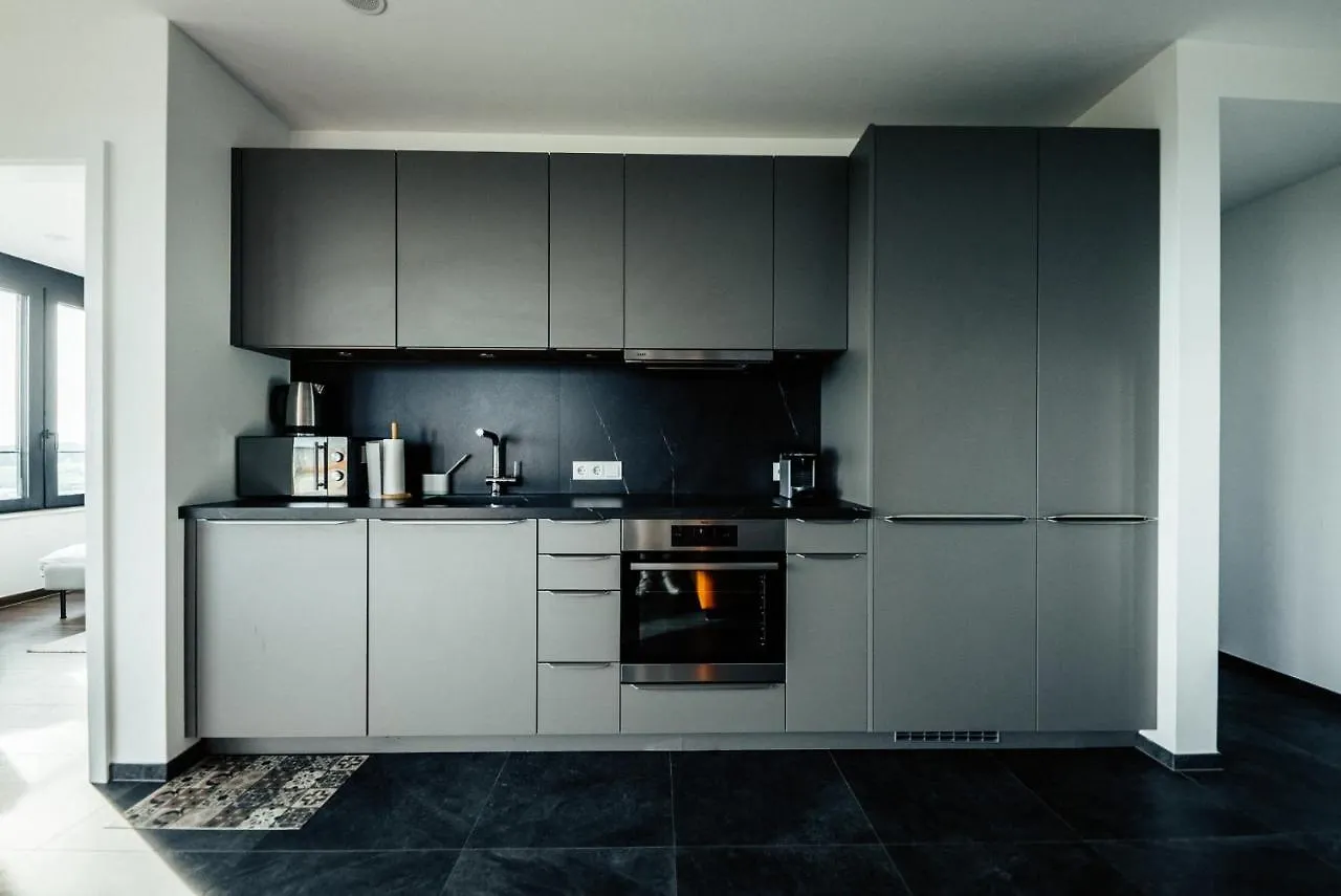 דירה לוקסמבורג Luxury 1 Bedroom Apt W Spa, Fitness & Swimming Pool - Zenith Towers לוקסמבורג