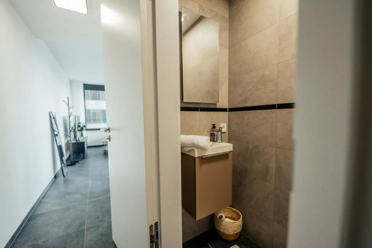 לוקסמבורג Luxury 1 Bedroom Apt W Spa, Fitness & Swimming Pool - Zenith Towers דירה