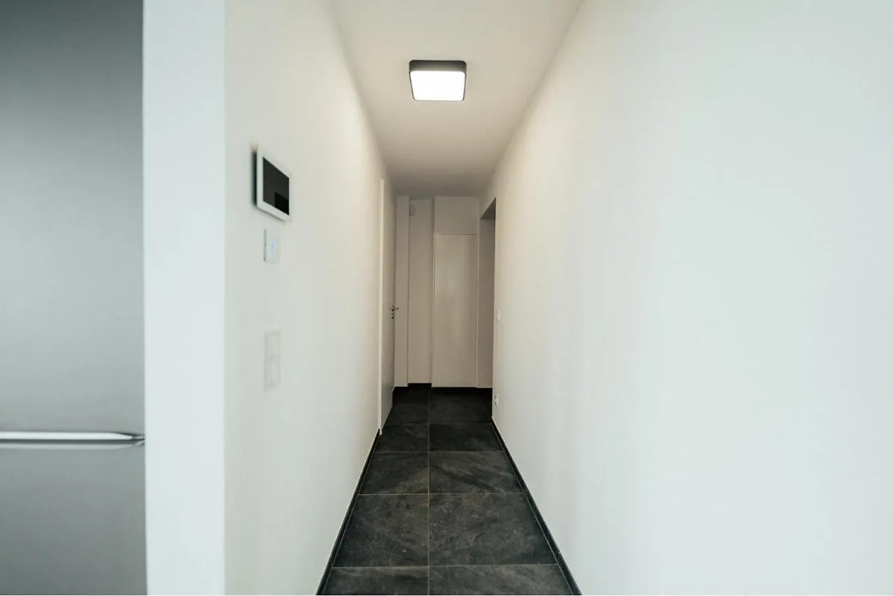 לוקסמבורג Luxury 1 Bedroom Apt W Spa, Fitness & Swimming Pool - Zenith Towers לוקסמבורג